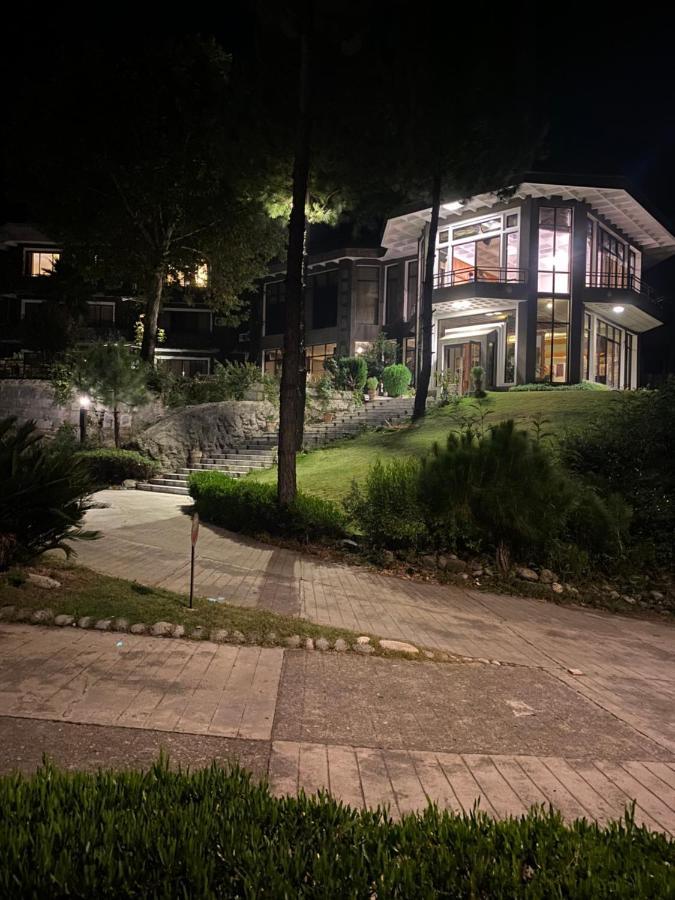 Rock City Resort Saidu Sharif Екстер'єр фото