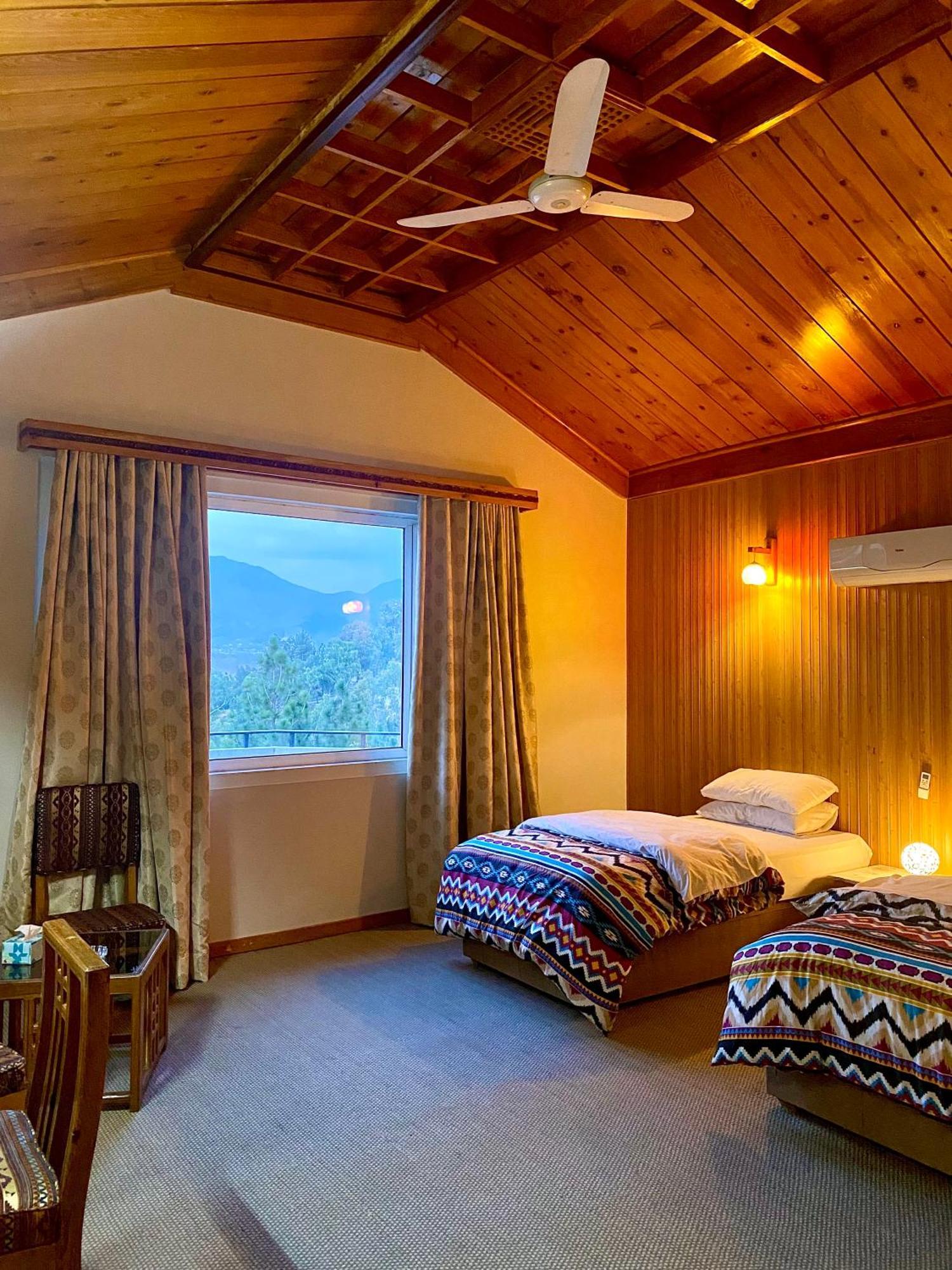 Rock City Resort Saidu Sharif Екстер'єр фото