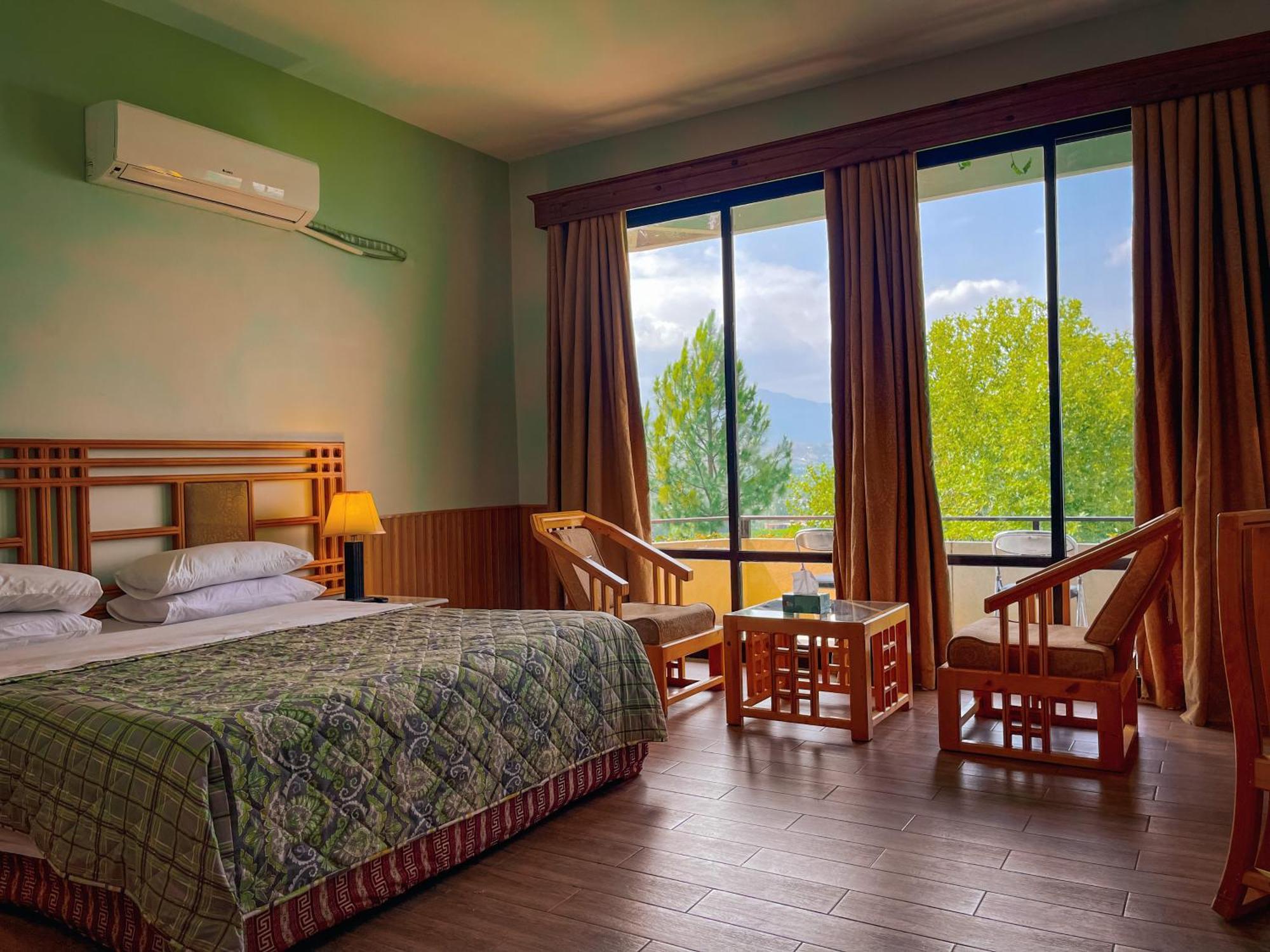 Rock City Resort Saidu Sharif Екстер'єр фото