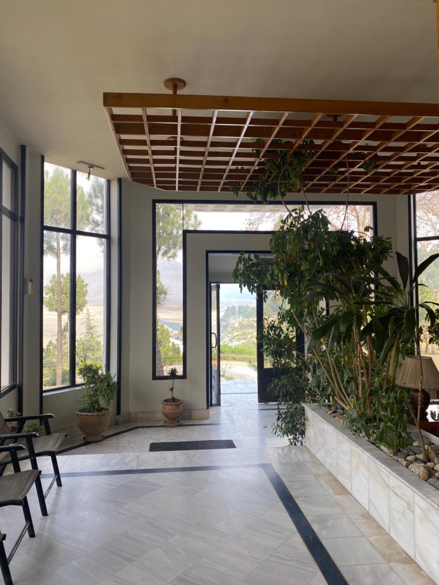 Rock City Resort Saidu Sharif Екстер'єр фото